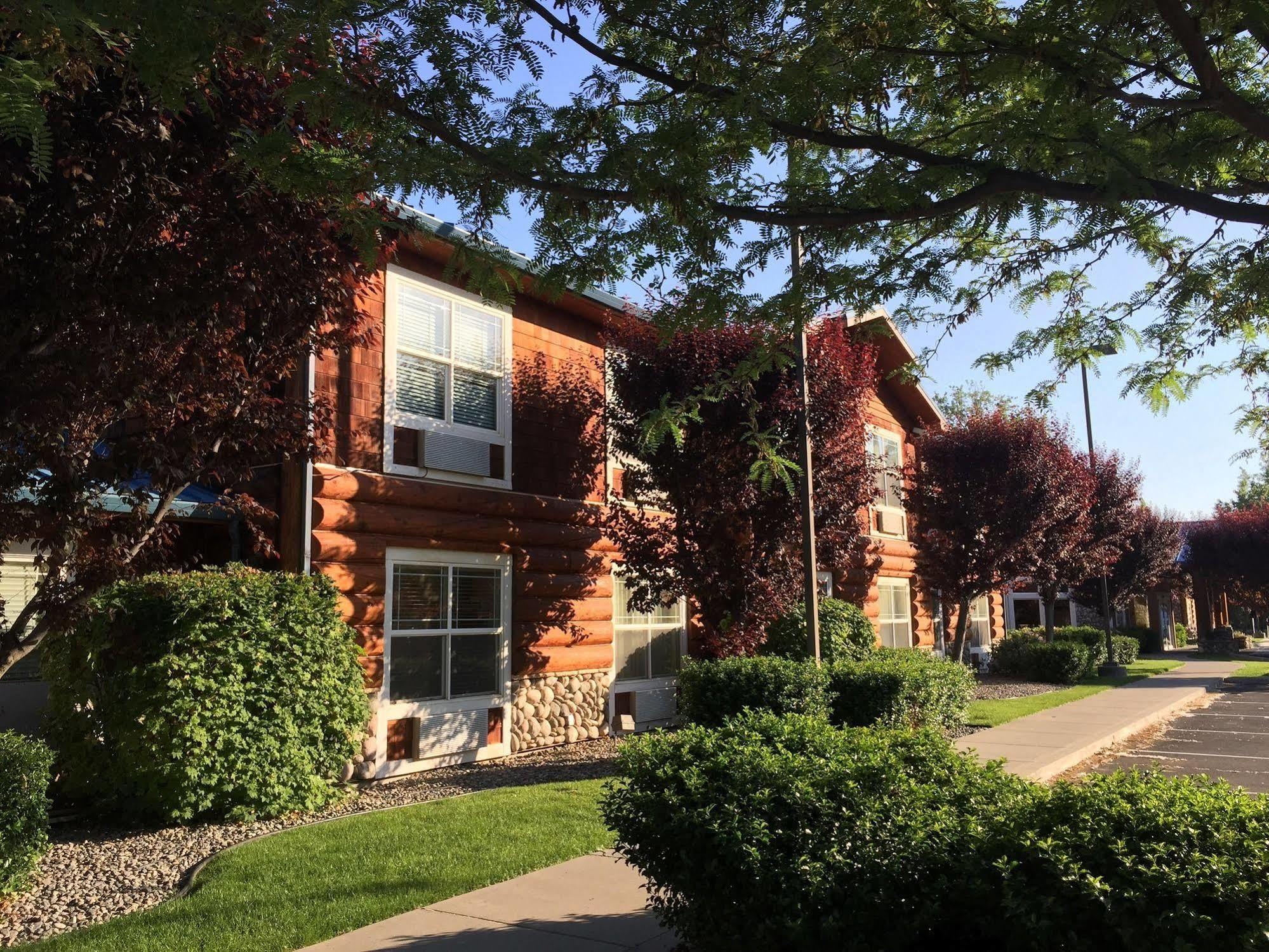River Lodge And Cabins Boardman Exterior foto