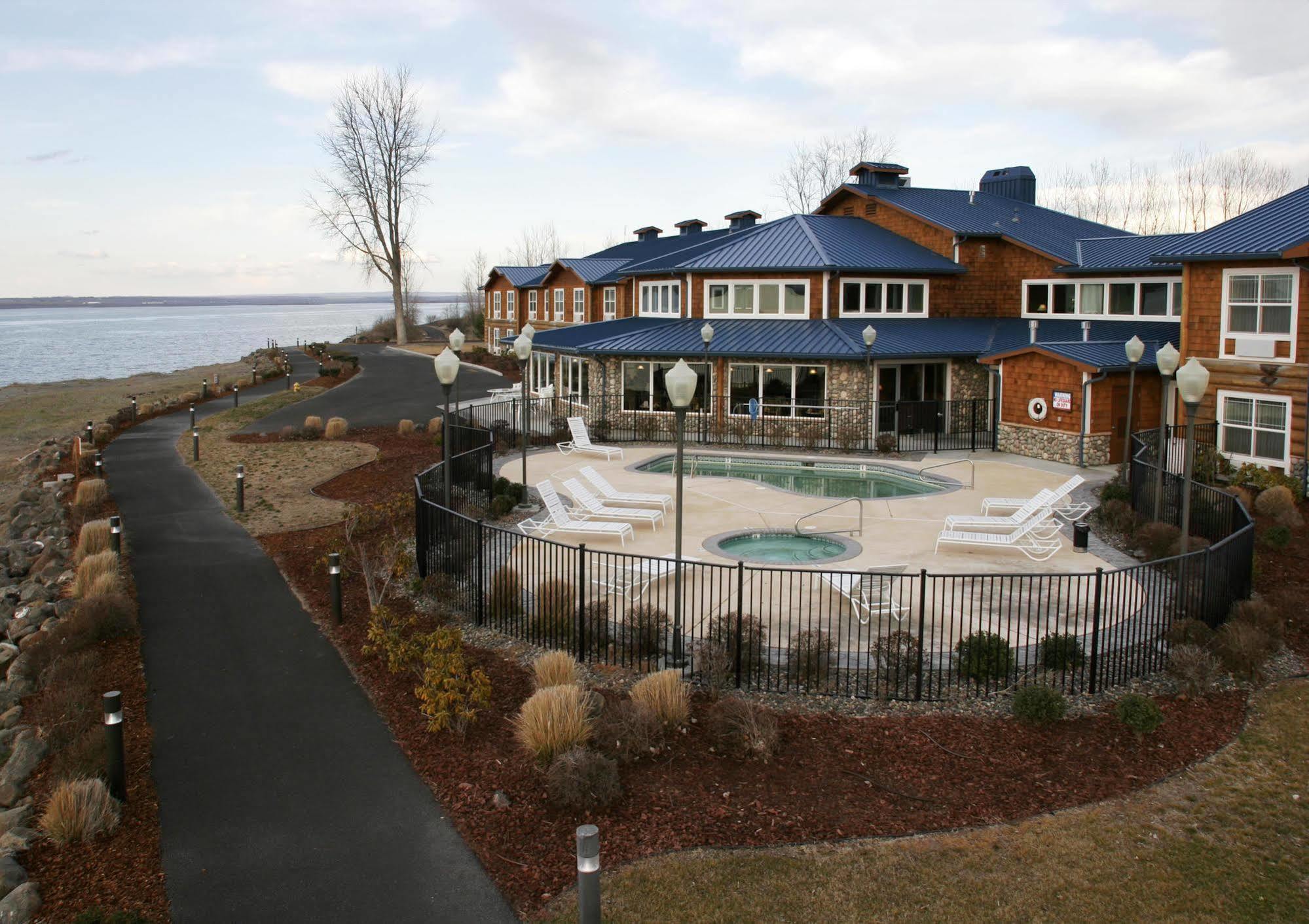 River Lodge And Cabins Boardman Exterior foto